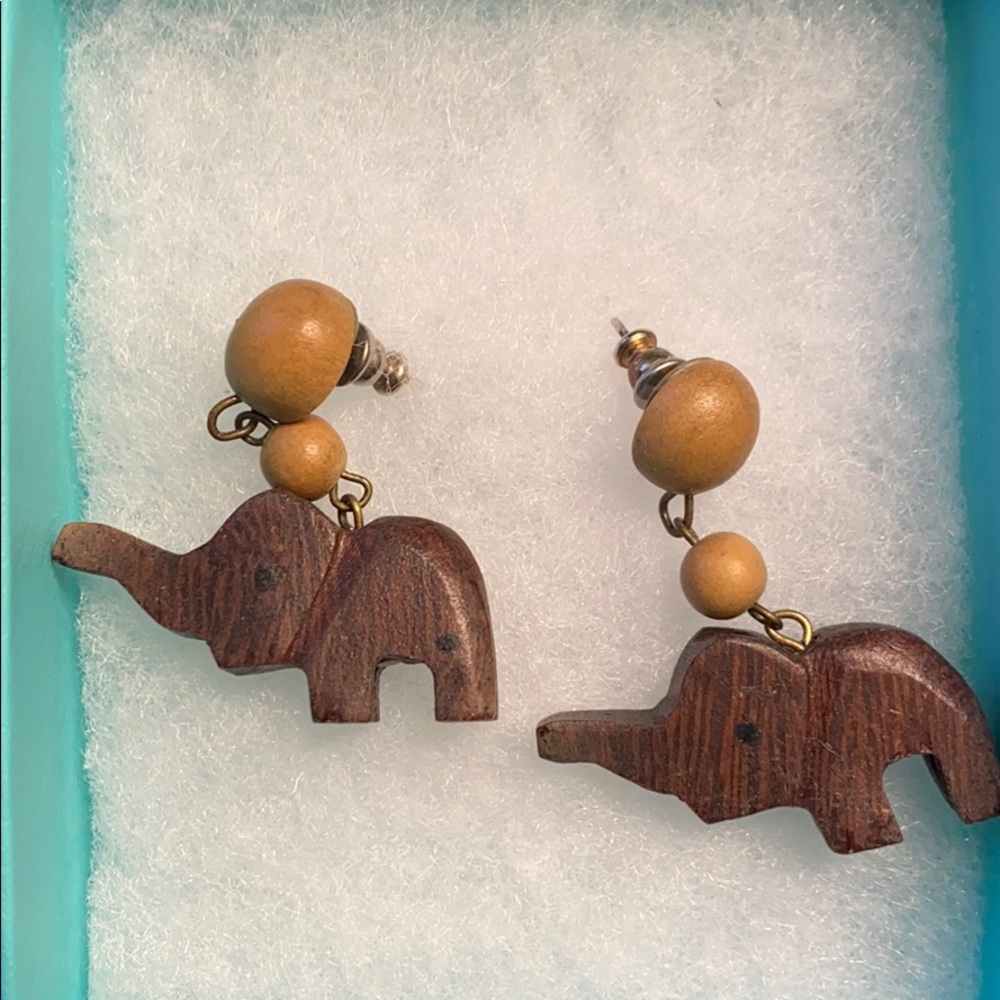 Wooden Elephant Earrings 🐘